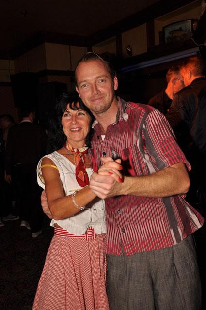 min 2011 11 19 pub 193